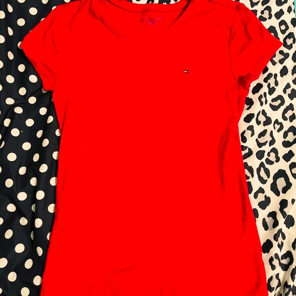 Tommy Hilfiger Tops - short sleeve Tommy Hilfiger tee